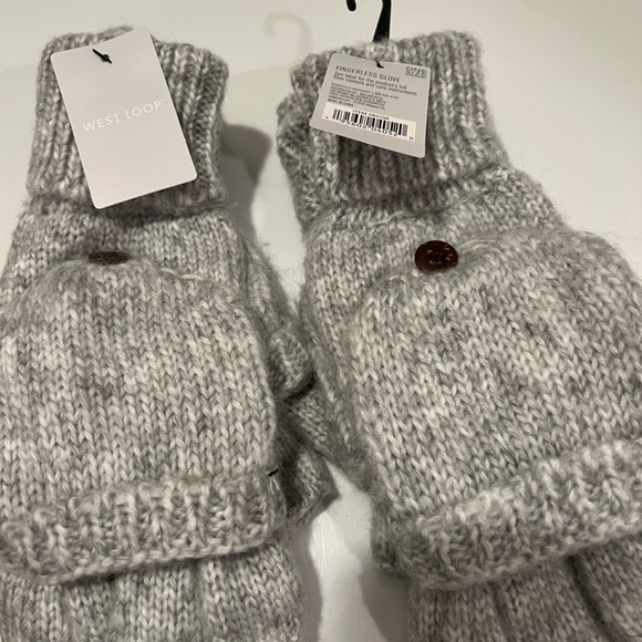 West Loop Winter Gloves - Picture 3 of 4